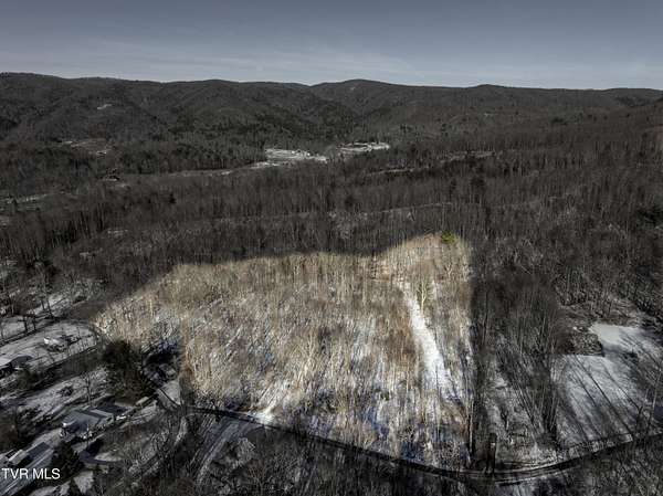 6.47 Acres of Residential Land for Sale in Elizabethton, Tennessee