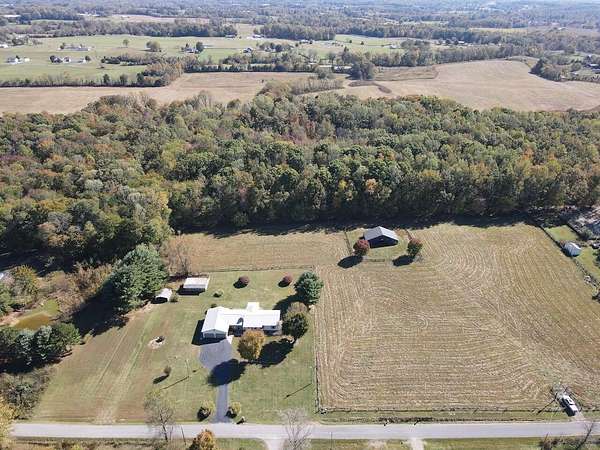 19.2 Acres of Recreational Land with Home for Sale in Russell Springs, Kentucky