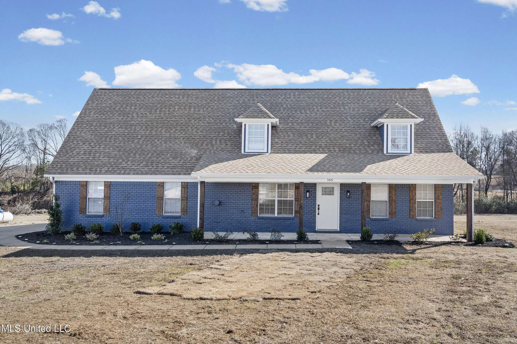 2.6 Acres of Residential Land with Home for Sale in Senatobia, Mississippi