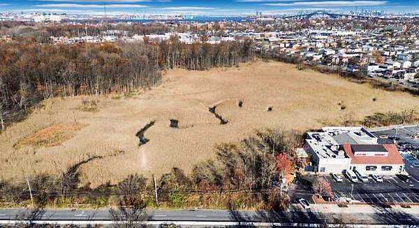 2.28 Acres of Commercial Land for Sale in Staten Island, New York