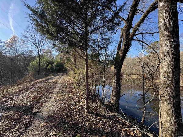 12 Acres of Recreational Land with Home for Sale in Bismarck, Arkansas