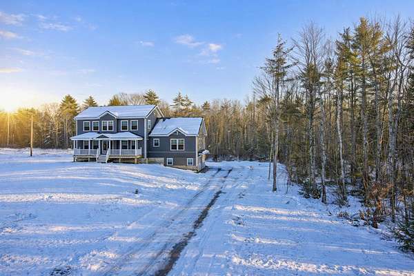 5.53 Acres of Residential Land with Home for Sale in Berwick, Maine