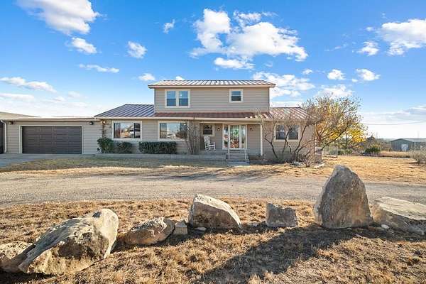 4.1 Acres of Residential Land with Home for Sale in Big Spring, Texas