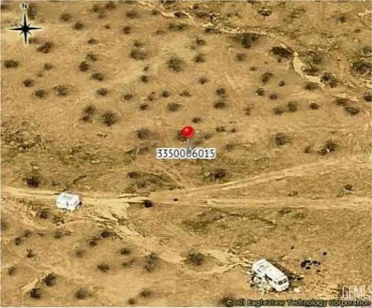 10.5 Acres of Land for Sale in Hi Vista, California
