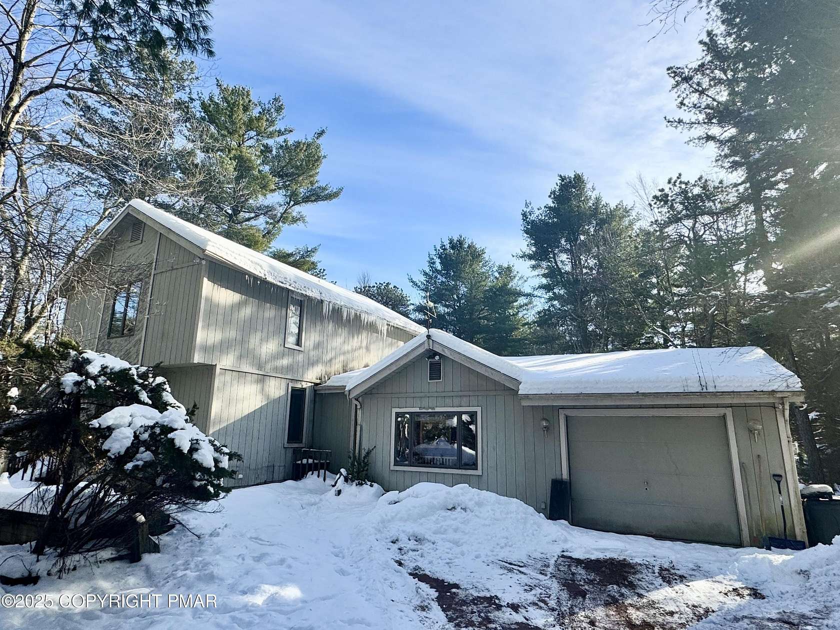 1.84 Acres of Residential Land with Home for Sale in Lake Harmony, Pennsylvania