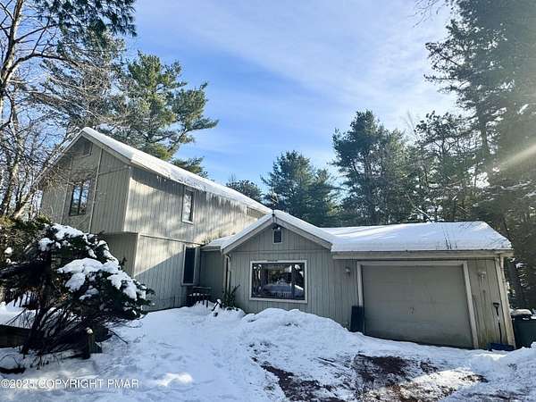 1.84 Acres of Residential Land with Home for Sale in Lake Harmony, Pennsylvania