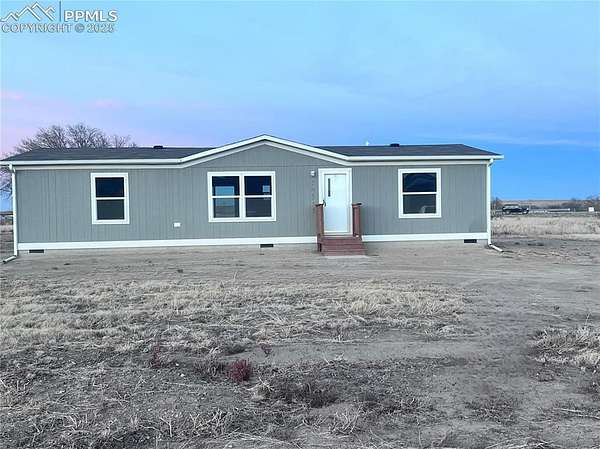 7.4 Acres of Land with Home for Sale in Fountain, Colorado