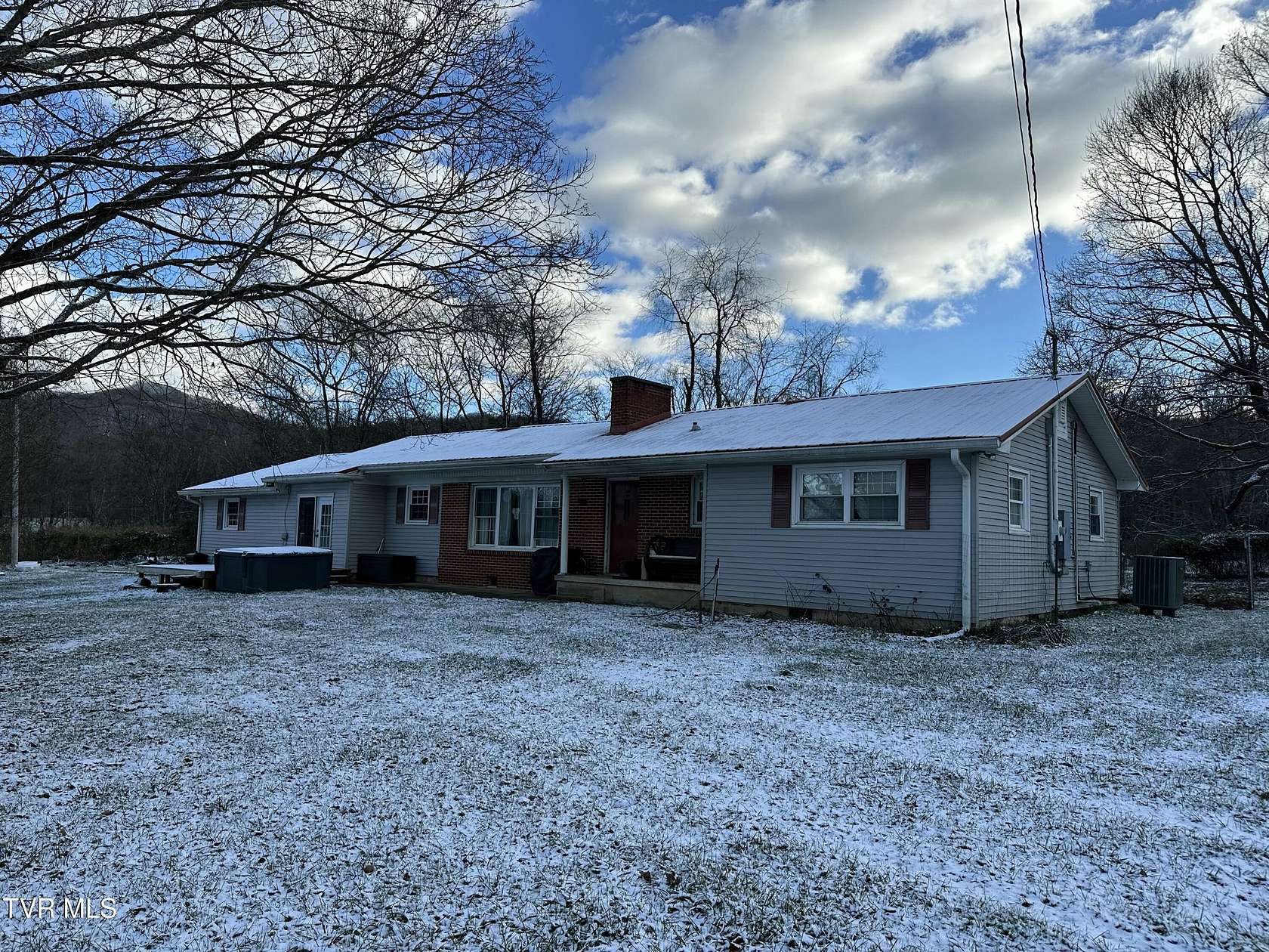 8.3 Acres of Residential Land with Home for Sale in Chuckey, Tennessee