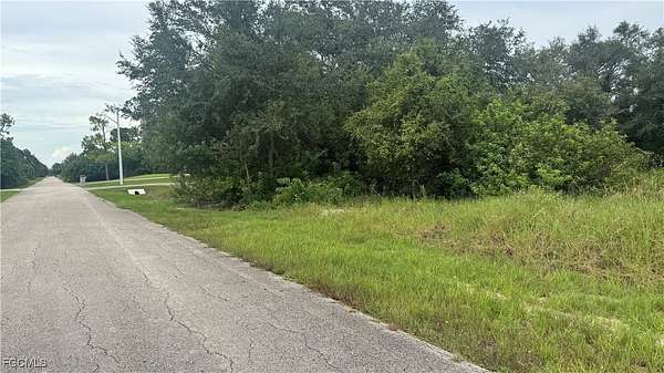 0.5 Acres of Residential Land for Sale in Lehigh Acres, Florida