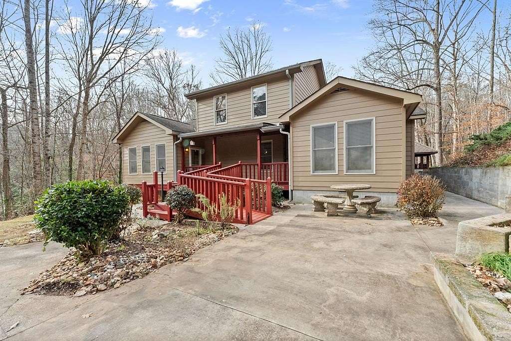 2 Acres of Residential Land with Home for Sale in Dahlonega, Georgia