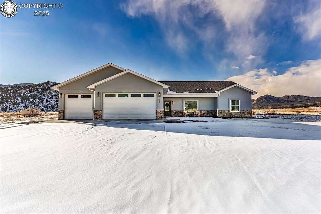 35.6 Acres of Land with Home for Sale in Cañon City, Colorado