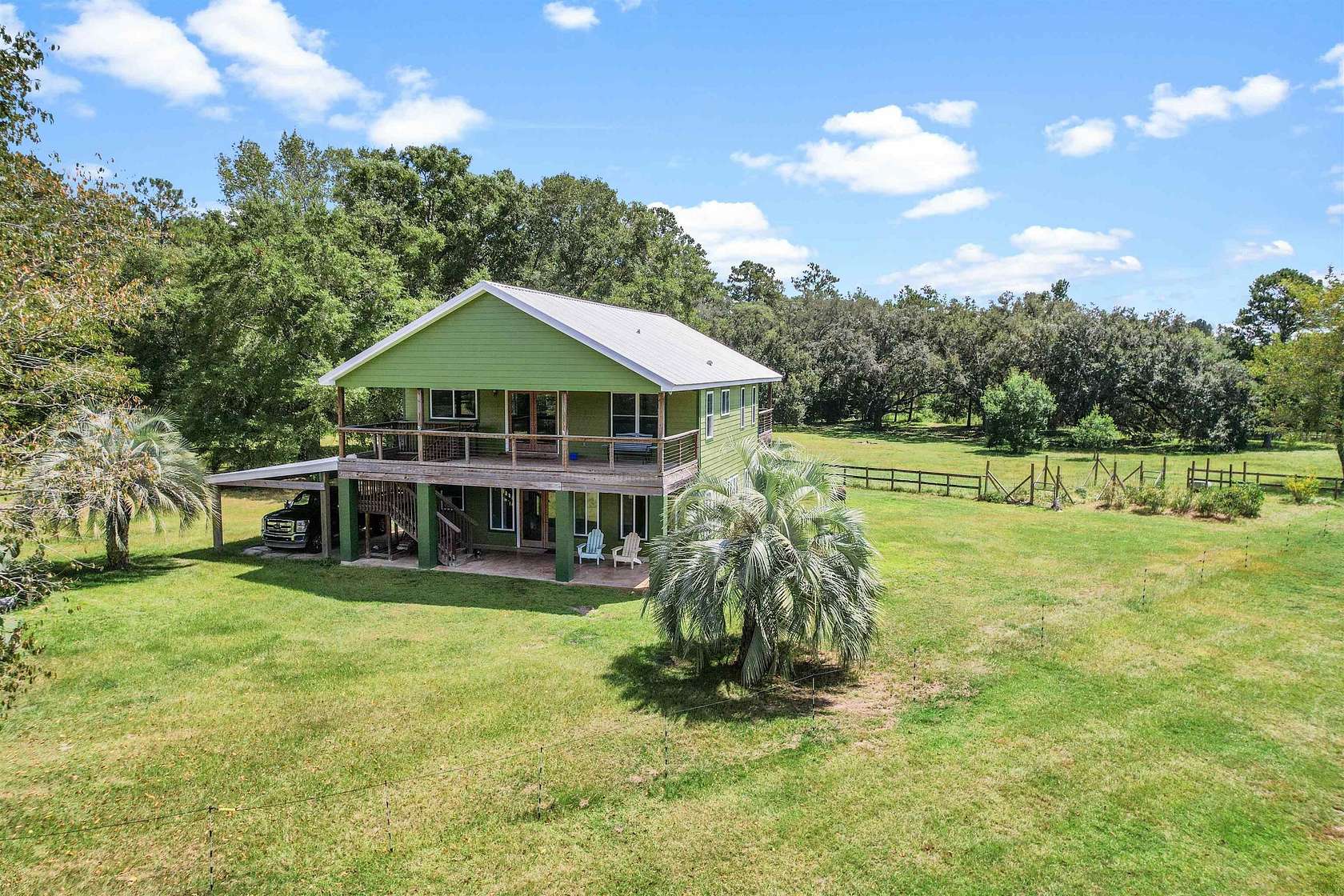 10 Acres of Land with Home for Sale in Tallahassee, Florida