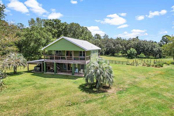 10 Acres of Land with Home for Sale in Tallahassee, Florida