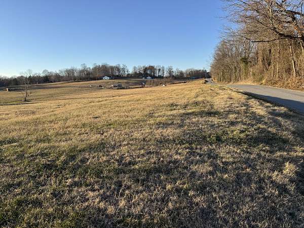 1 Acre of Residential Land for Sale in Moss, Tennessee