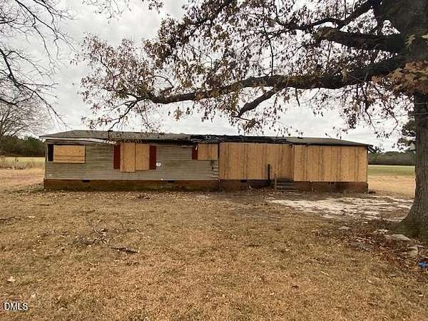 0.95 Acres of Land for Sale in Clinton, North Carolina