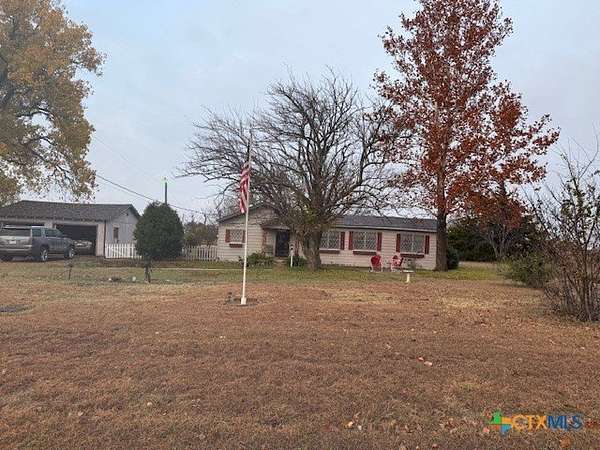 2 Acres of Residential Land with Home for Sale in Temple, Texas