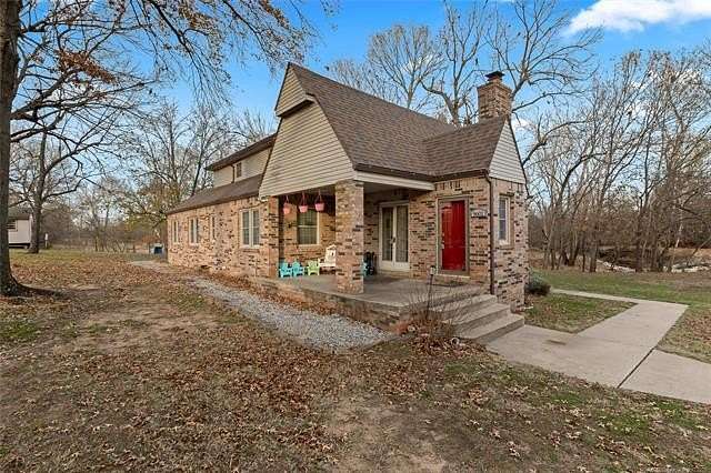 5 Acres of Residential Land with Home for Sale in Owasso, Oklahoma