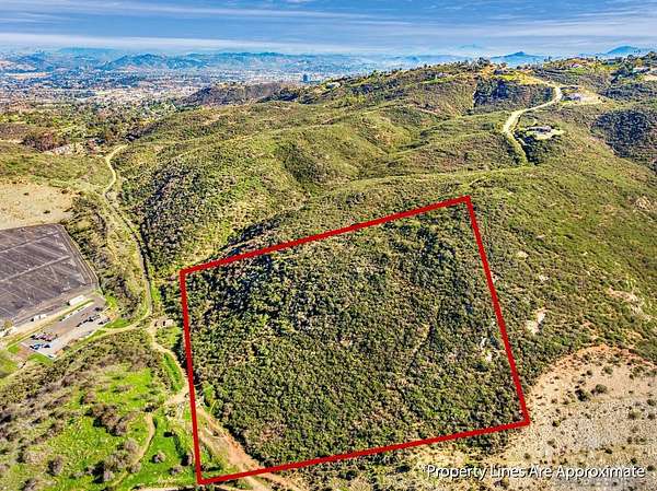 11.8 Acres of Land for Sale in San Marcos, California