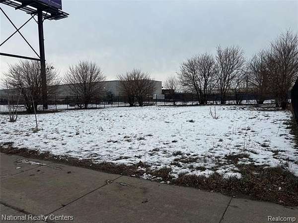 0.07 Acres of Commercial Land for Sale in Detroit, Michigan