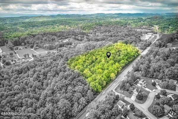 7.35 Acres of Residential Land for Sale in Knoxville, Tennessee