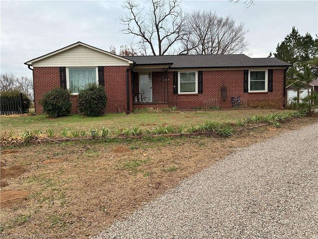 8.26 Acres of Residential Land with Home for Sale in Lavaca, Arkansas