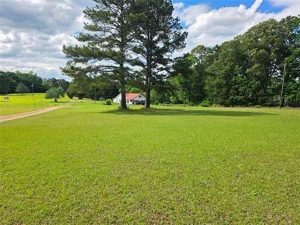 2.67 Acres of Land with Home for Sale in Jefferson, Georgia