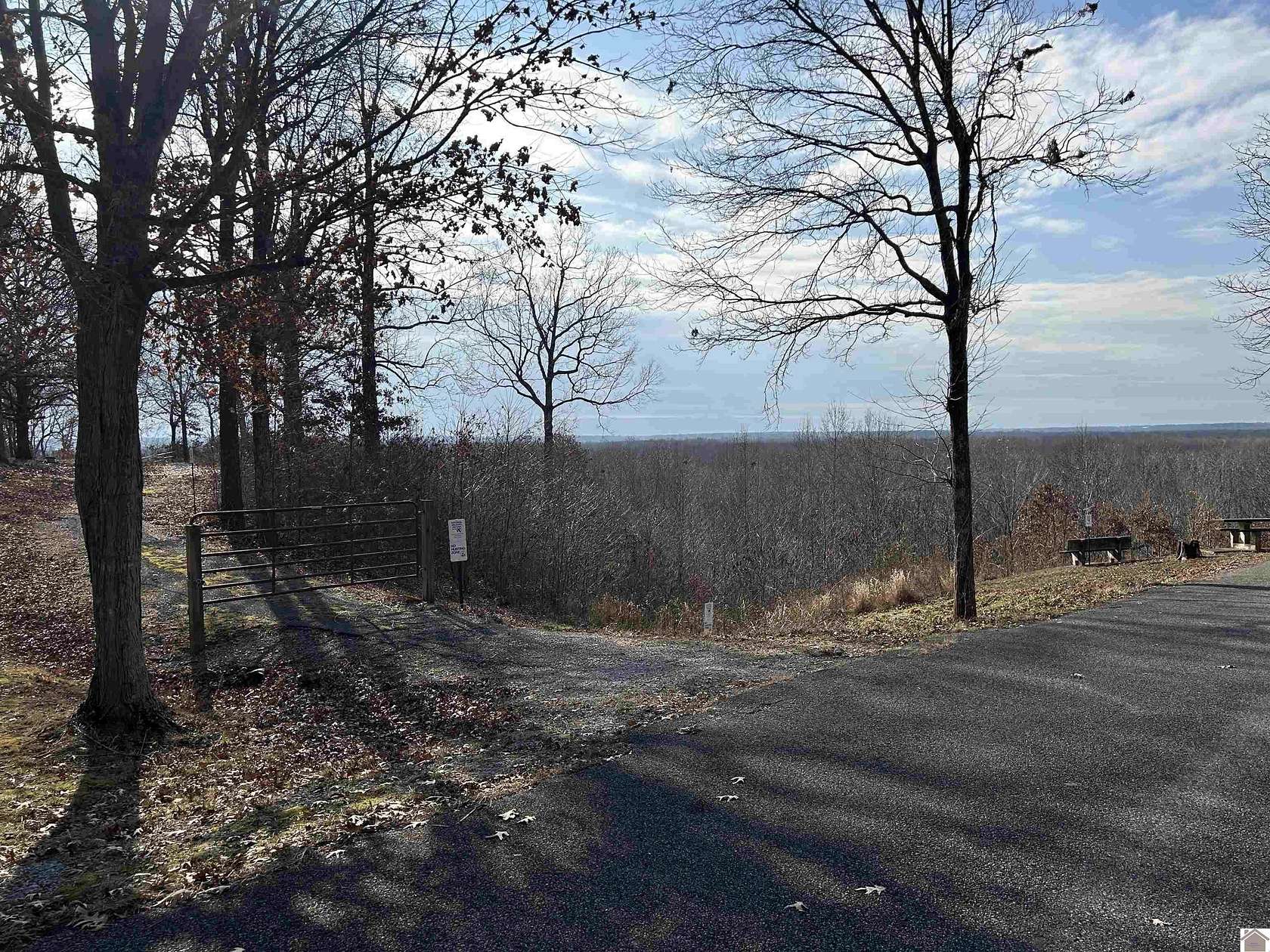 2.65 Acres of Residential Land for Sale in Benton, Kentucky