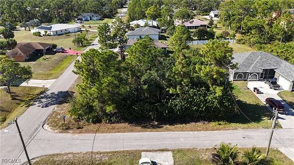 0.25 Acres of Residential Land for Sale in Lehigh Acres, Florida
