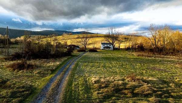26.6 Acres of Land with Home for Sale in Swoope, Virginia