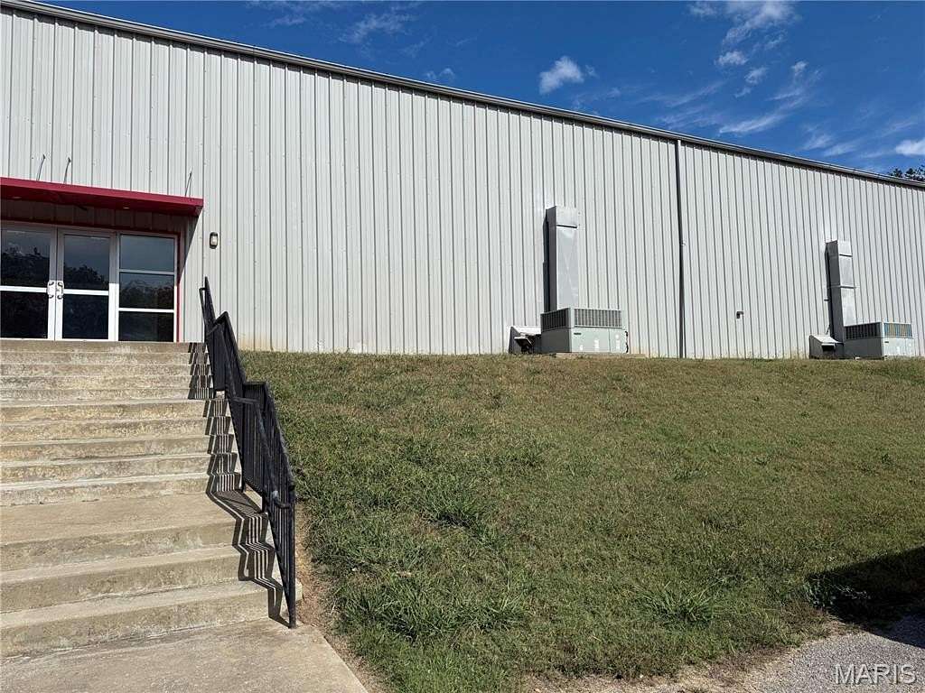 2.59 Acres of Commercial Land for Lease in Dellwood, Missouri