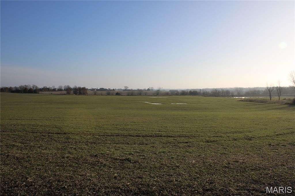 5 Acres of Residential Land for Sale in Perry, Missouri