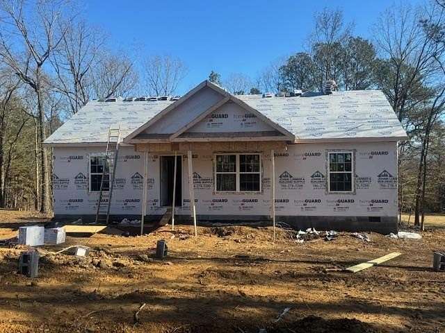 2 Acres of Residential Land with Home for Sale in Crandall, Georgia