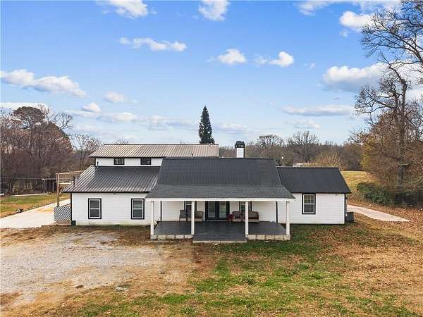 12.7 Acres of Land with Home for Sale in Commerce, Georgia