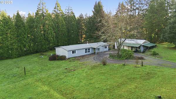 2 Acres of Residential Land with Home for Sale in Oregon City, Oregon