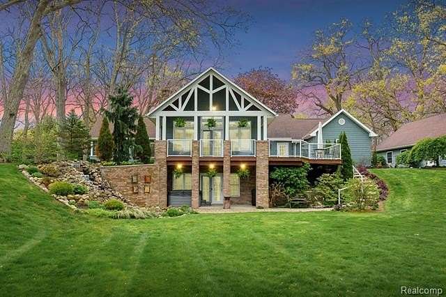 2 Acres of Residential Land with Home for Sale in Decatur, Michigan