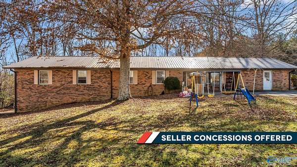 3 Acres of Residential Land with Home for Sale in Scottsboro, Alabama