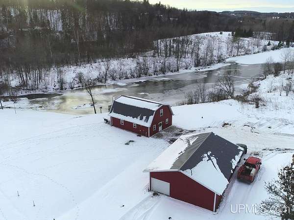 13 Acres of Land with Home for Sale in Foster City, Michigan