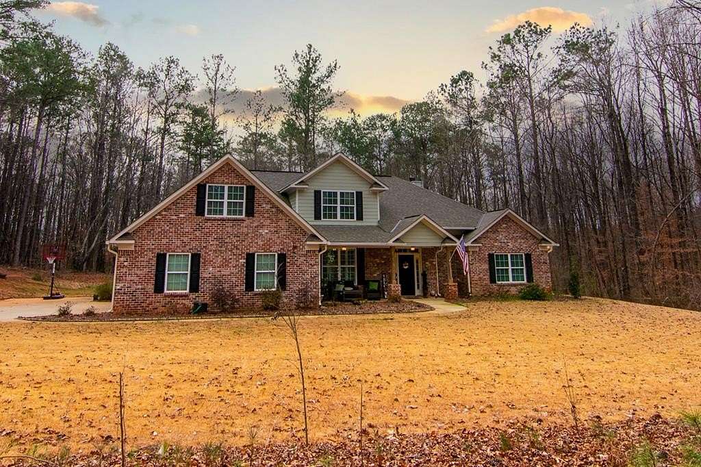 14.1 Acres of Land with Home for Sale in Hamilton, Georgia