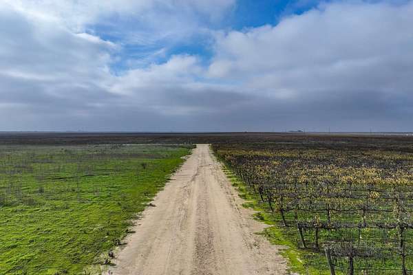 1,943 Acres of Land for Sale in Madera, California