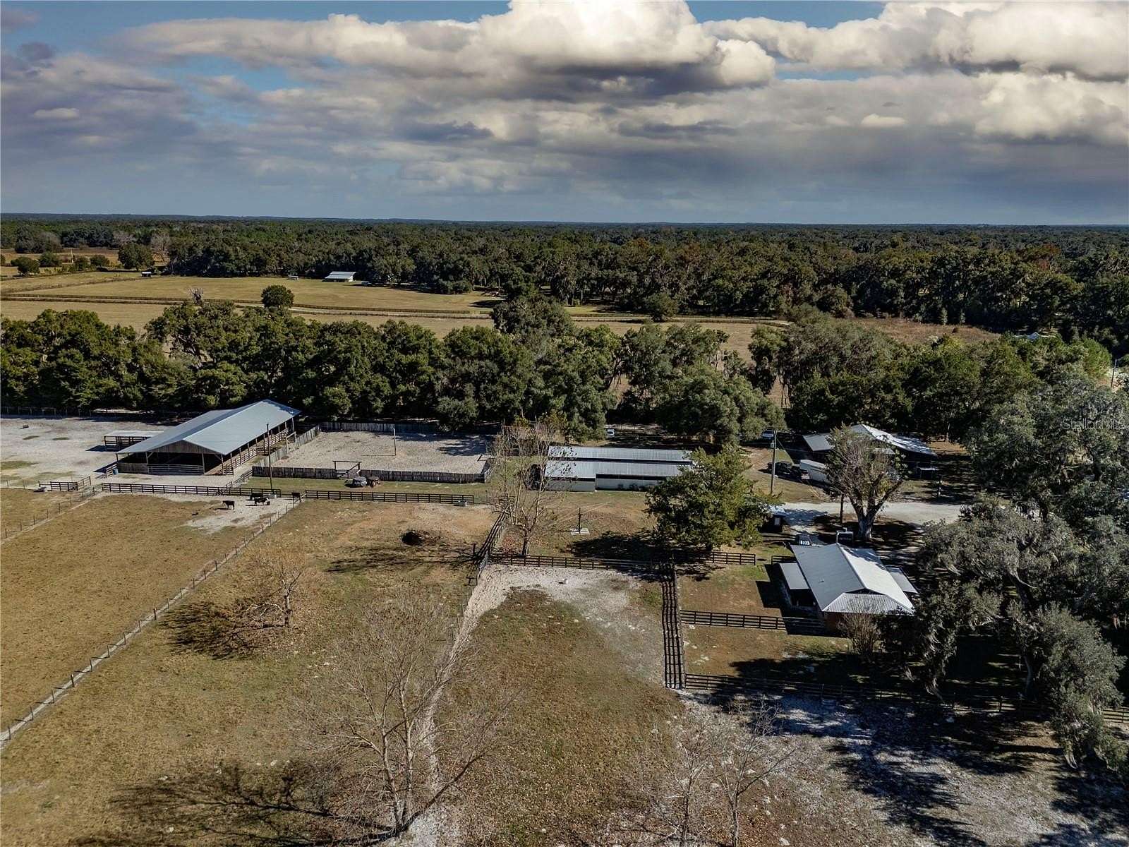 10.4 Acres of Land with Home for Sale in Williston, Florida