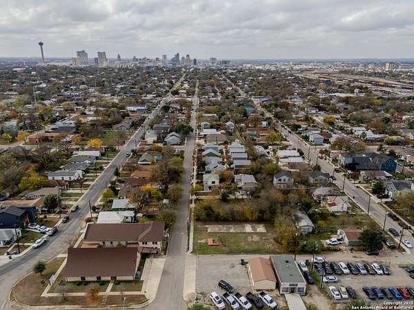 0.11 Acres of Improved Land for Sale in San Antonio, Texas