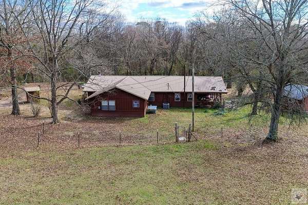 6 Acres of Land with Home for Sale in De Queen, Arkansas