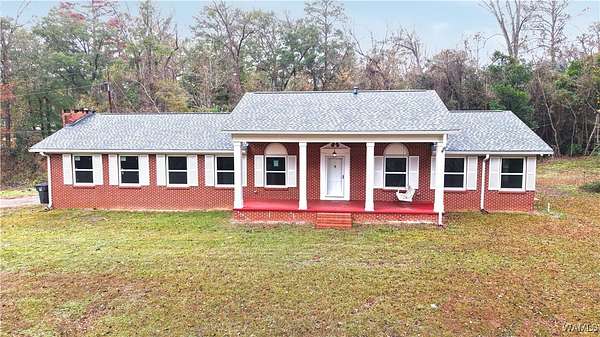 2.1 Acres of Residential Land with Home for Sale in Linden, Alabama