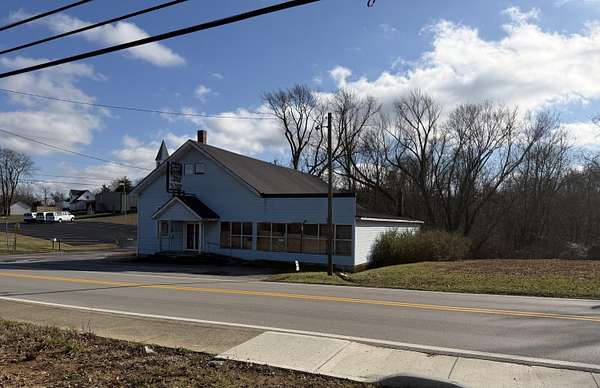 4 Acres of Improved Commercial Land for Sale in Somerset, Kentucky