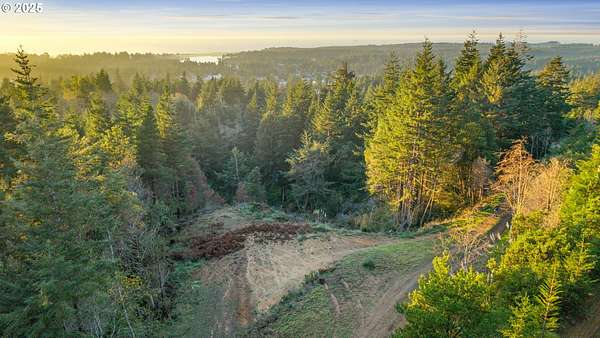 1.19 Acres of Residential Land for Sale in Port Orford, Oregon