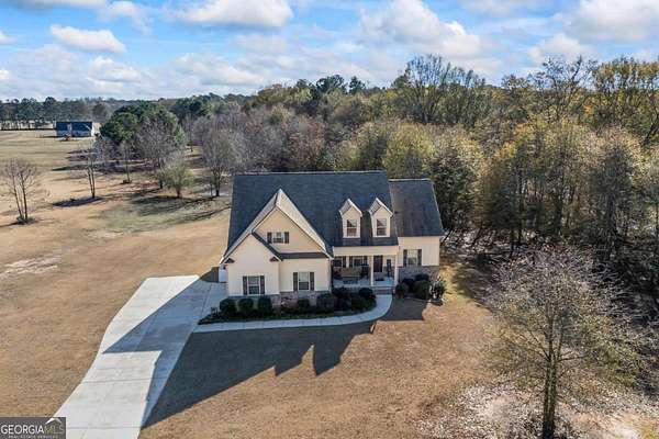 2.55 Acres of Residential Land with Home for Sale in Good Hope, Georgia