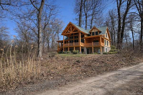 1.74 Acres of Residential Land for Sale in Montrose, New York