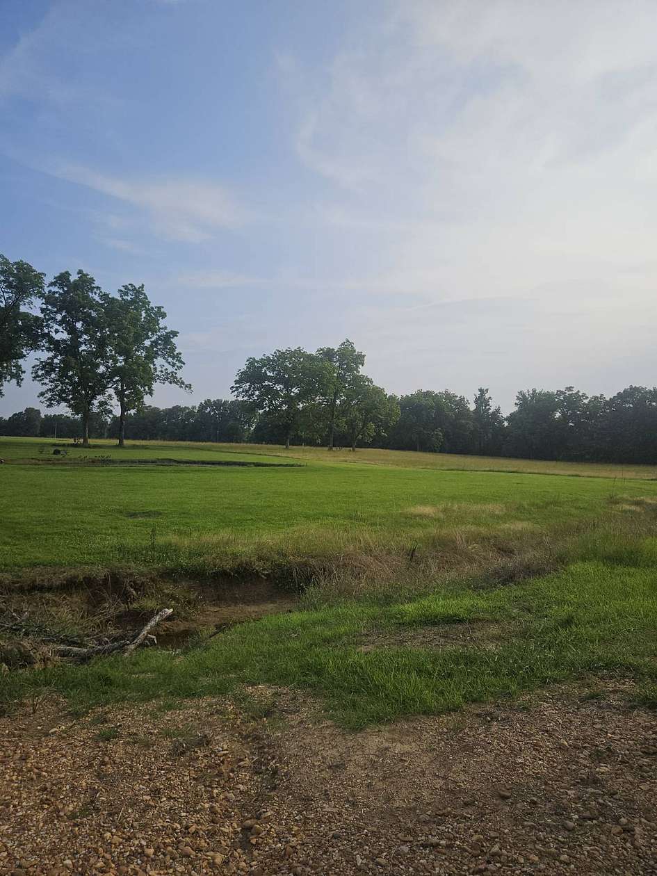 2.26 Acres of Residential Land for Sale in Carrollton, Mississippi