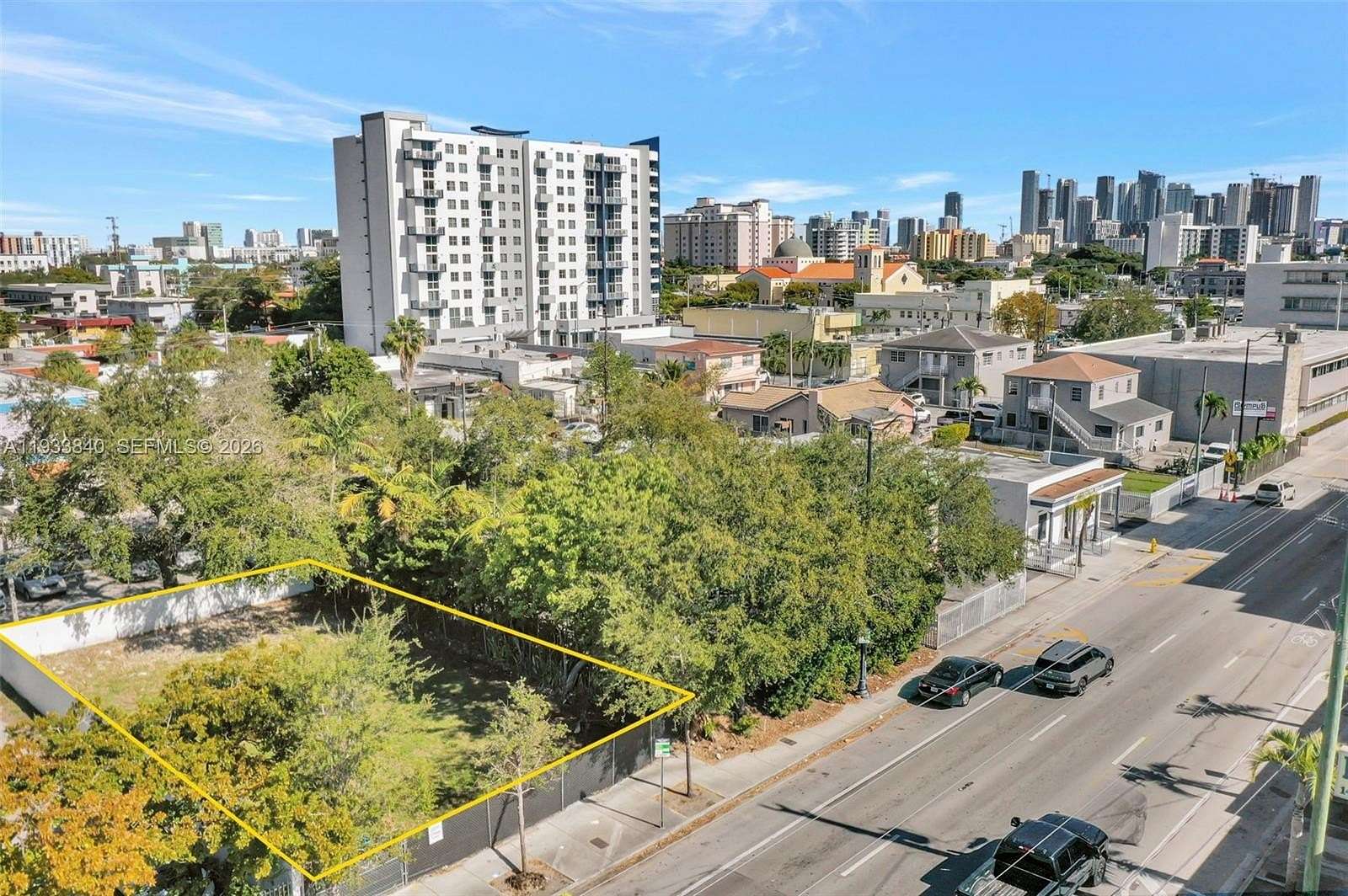 0.1 Acres of Land for Sale in Miami, Florida