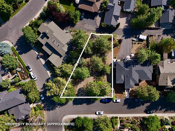 0.22 Acres of Residential Land for Sale in Bend, Oregon